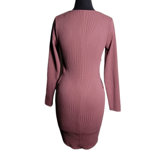 Charlotte Russe bodycon cutout ribbed long sleeve dress size medium - Picture 2 of 8